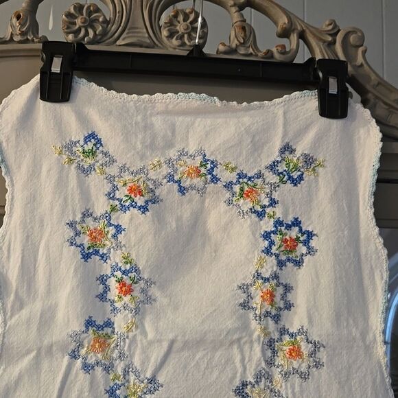 Vintage / Antique Needlepoint Kitchen Towel - Picture 5 of 10